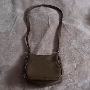 Elegant Brown Shoulder Bag
